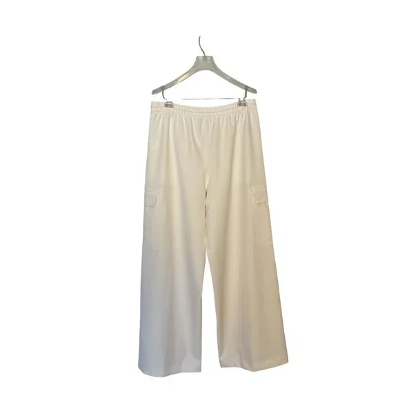 Athleta Promenade Cargo Pant size Medium Magnolia White, Elastic Waist & Pockets - Picture 3 of 14